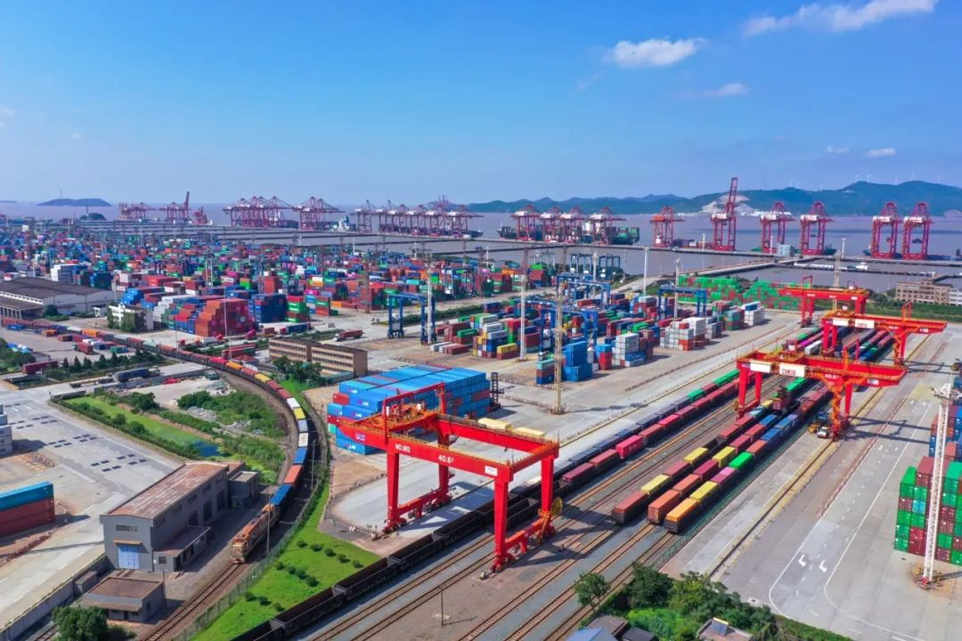 降本30%，国内集装箱海运沉塑大量物流成本格局