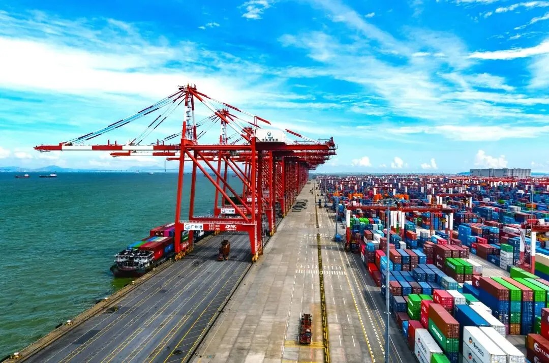 航路“跷跷板”：当表贸火热，内贸船期为何变少了？