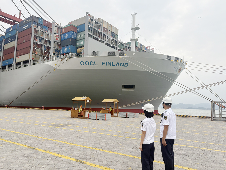 链接内陆与海洋：厦门港启发内贸新能源汽车运输新通路