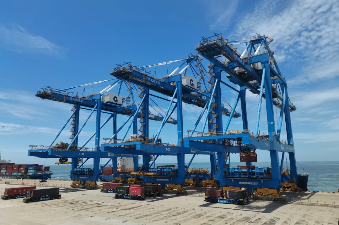 鏄ヨ妭鍓嶅唴璐搁泦瑁呯娴疯繍浠锋牸娉㈠姩瑙ｆ瀽